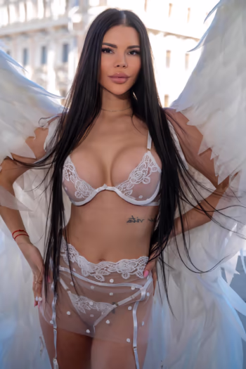 Escort girl Lexy